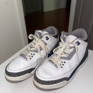 Jordan 3 White / Blue Size 5.5